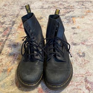 Women’s Dr. Martens 1460 Boot